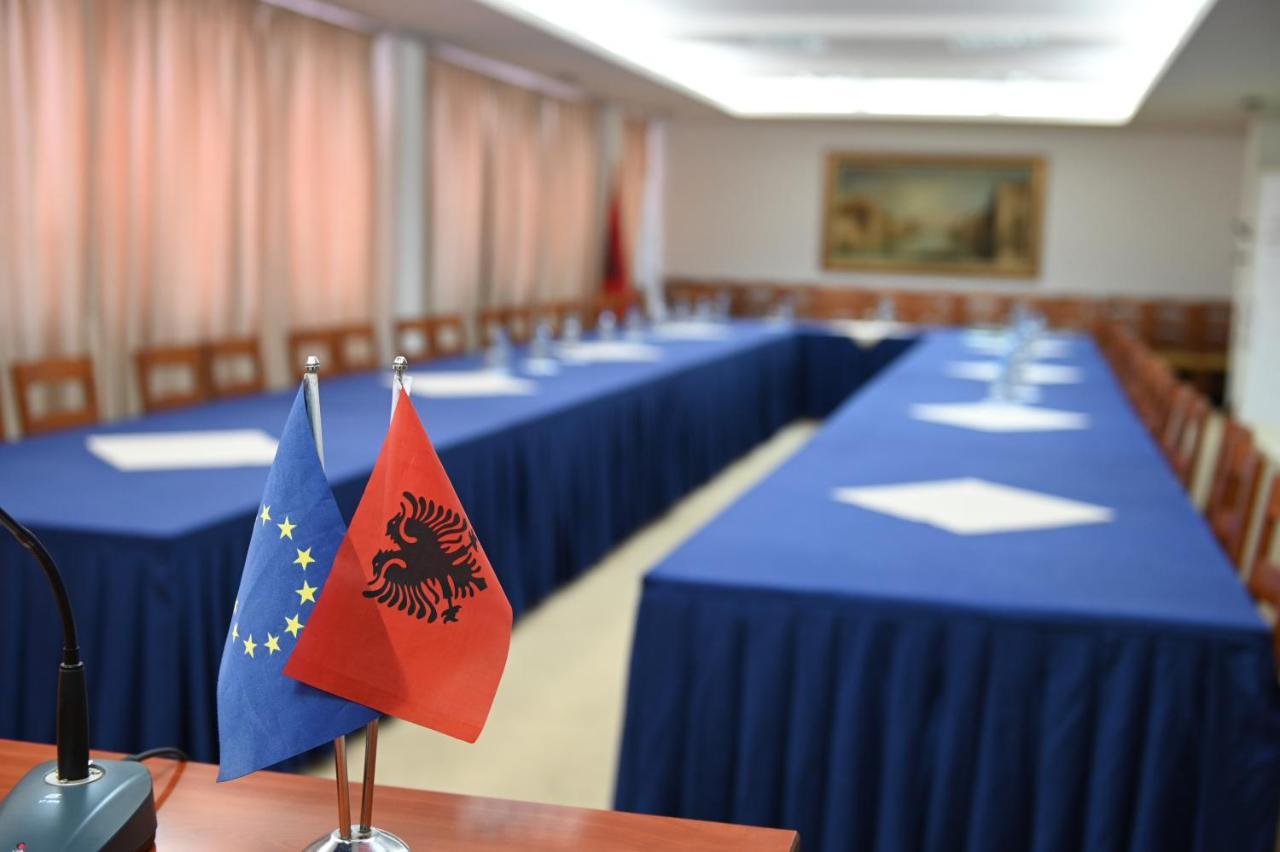 Liss 4* Lezhë