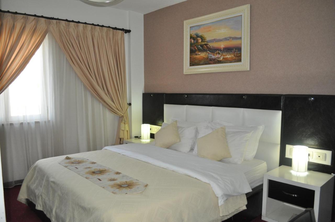 Liss 4* Lezhë